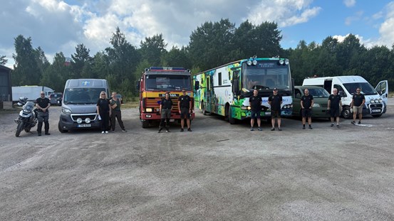 Resan genomfördes i samband med Swedish Rescuers humanitära transporter till Ukraina för leverans av olika typer av fordon samt förbrukningsmaterial, som exempelvis blöjor och förband. 