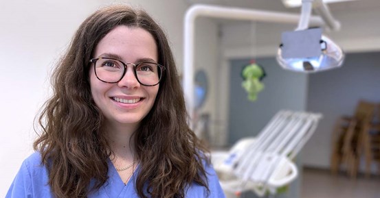 Sara Lundgren deltar i TAK - Tandakademin Västernorrland och är tandläkare på Folktandvården i Örnsköldsvik.