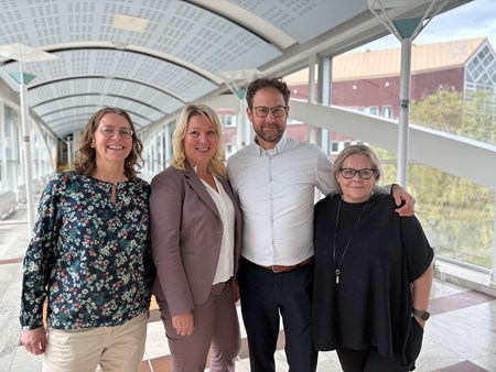 Från vänster: Elisabeth Wickzell, Johanna Jaara Åstrand, Thomas Gustafsson och Renée Lundgren-Sandle under nätverksträffen.