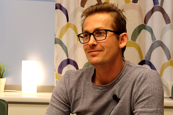Porträttbild Mattias Engman.