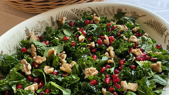 Sallad på ett fat