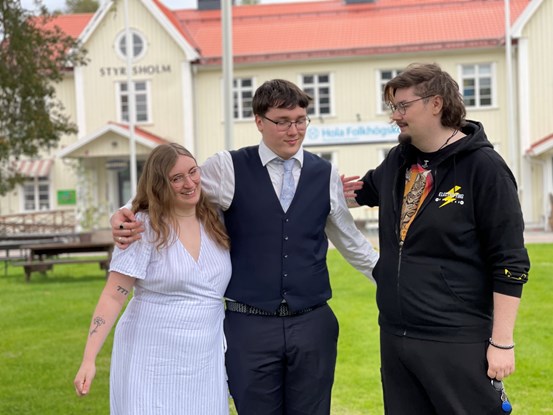 Nicklas Häggström, Emilia Melander och Robin Högberg.