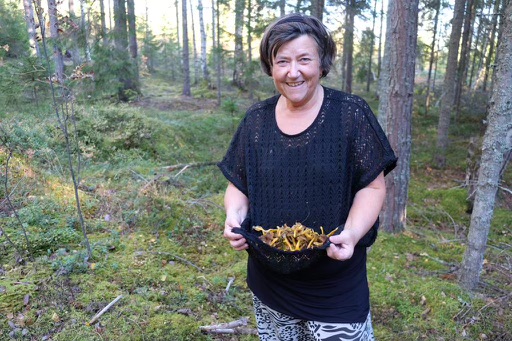Diana i skogen ny.jpg