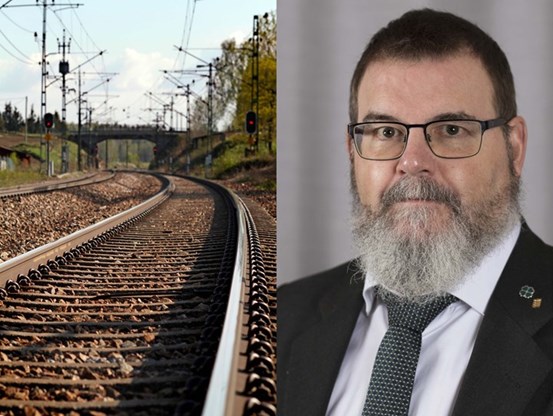 Bildcollage med foto av en järnvägsräls samt ordförande i regionala utvecklingsnämnden Jonny Lundin.