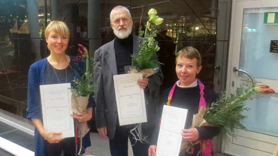 Stipendiaterna Cecilia Hultman, Björn Gimstedt och Sylvia Lidberg. Foto från utdelning av Göran Dahlbergs stipendium. 