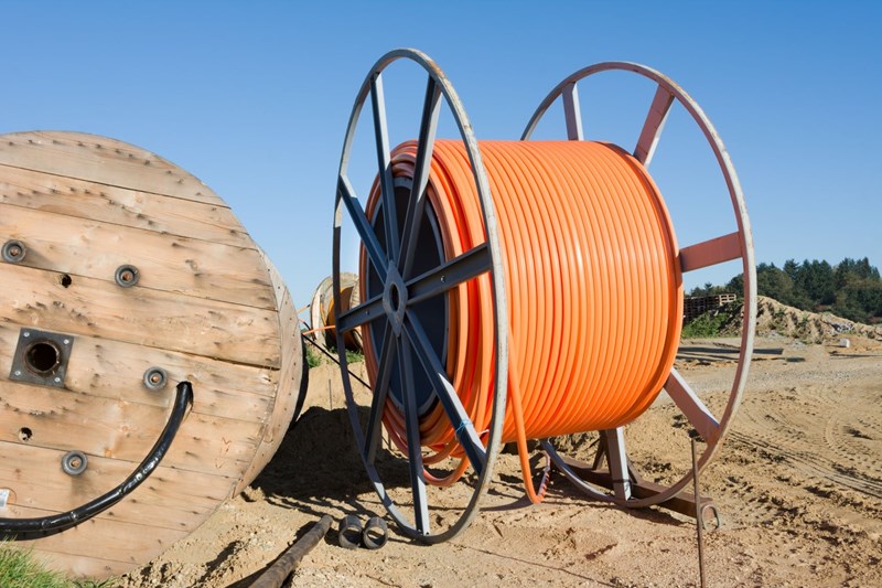 Kabelvinda med fiberoptisk kabel.