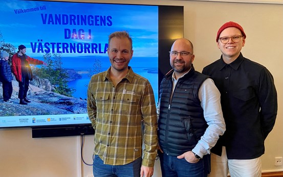 Jean Esselström, friluftssamordnare, Länsstyrelsen Västernorrland, Robert Pettersson, ETOUR Mittuniversitetet och Niklas Selin, projektledare, Region Västernorrland. 