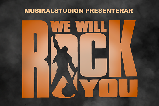 Texten Musikalstudion presenterer We Will Rock You mot en svart bakgrund och en silhuett av en person med en elgitarr.