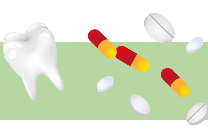 Illustration av tänder och tabletter i olika format