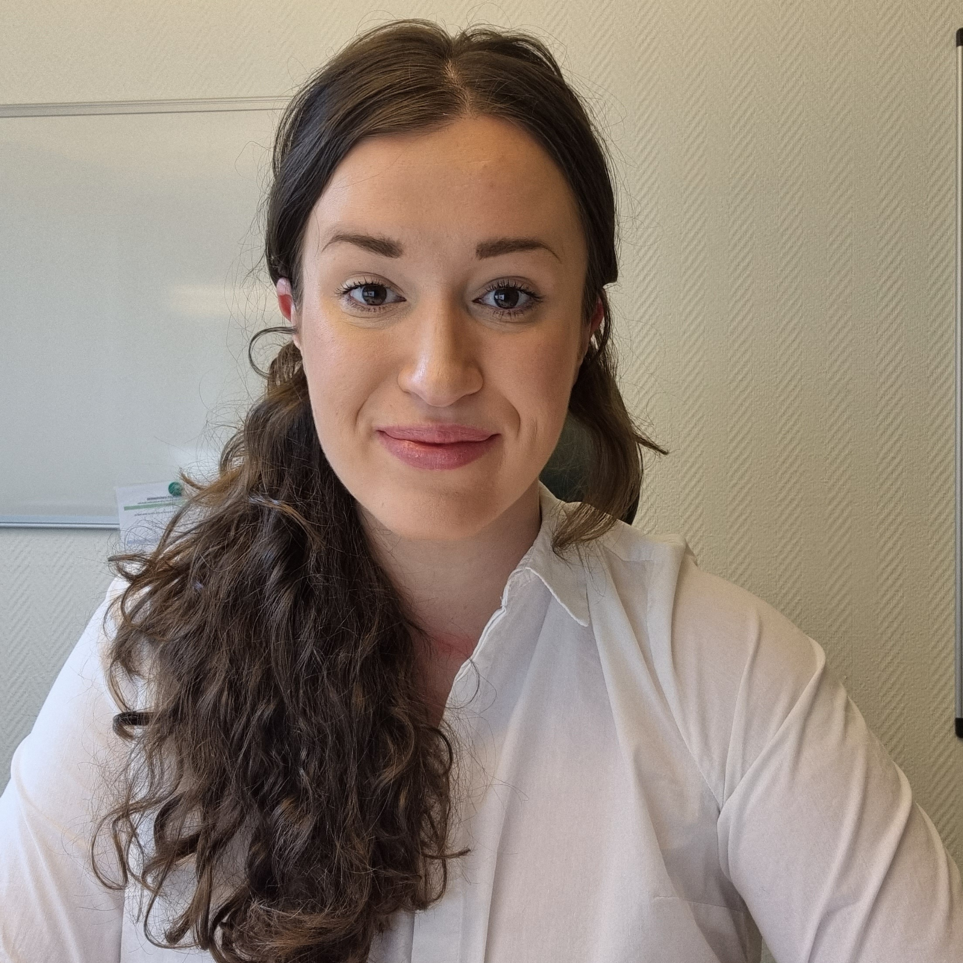Porträttbild Elin Jälmevik, hälso- och sjukvårdskurator