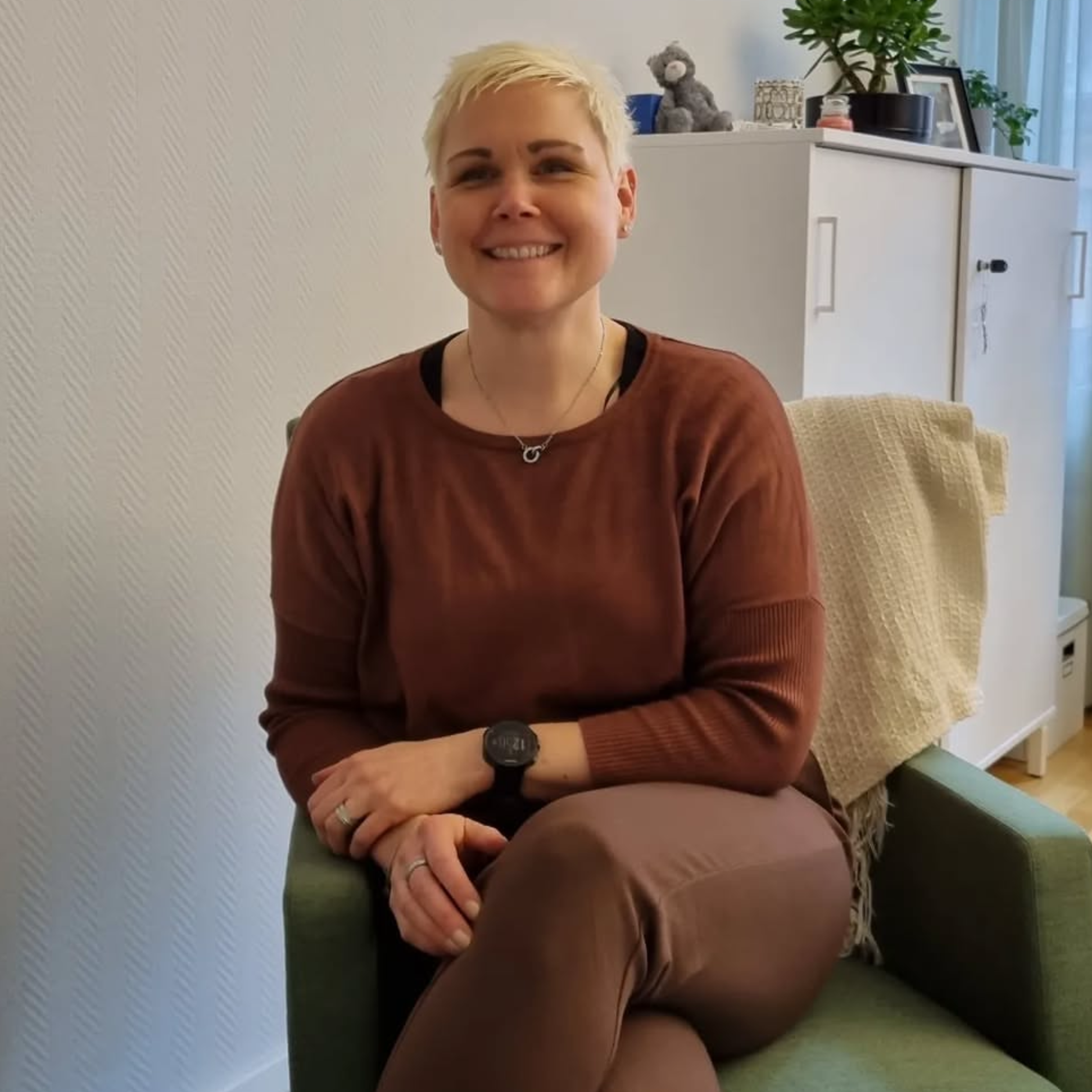Porträttbild Elinor Hoff, psykoterapeut 